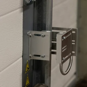 MC bracket kit for mounting on overhead doors